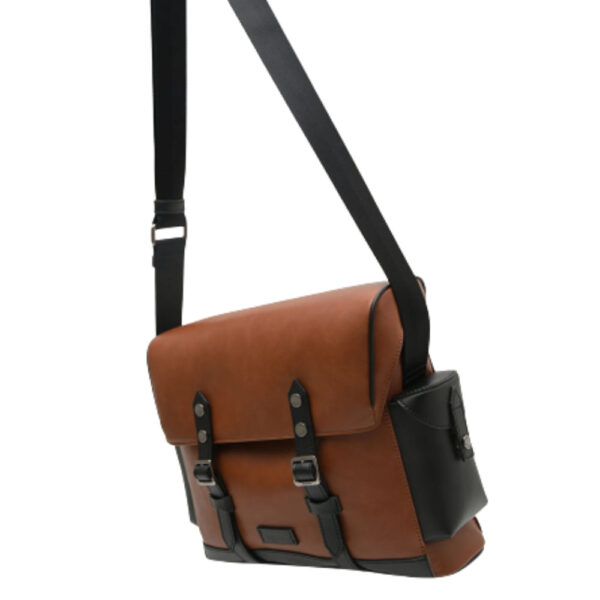 Baggler Multi Compartment Leather Messenger Bag - Image 2